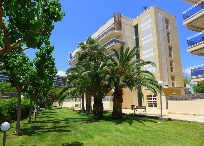 Ventura Park 4*