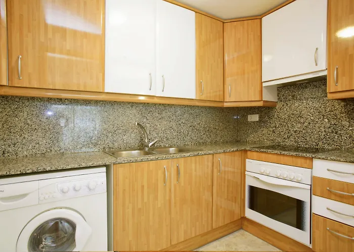 Ventura Park Hotel 4*