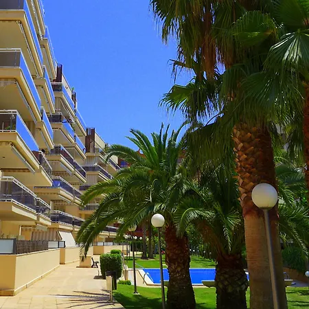 Ventura Park 4*